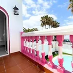 ヴィラ Boutique Art Villa Eter With Private Pool, Bbq, In The Heart Of Corralejo By The Beach