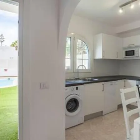 Villa Beachside Eter With Private Pool, Bbq & Fast Wifi Corralejo
