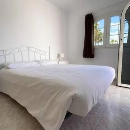 Beachside Eter With Private Pool, Bbq & Fast Wifi Villa